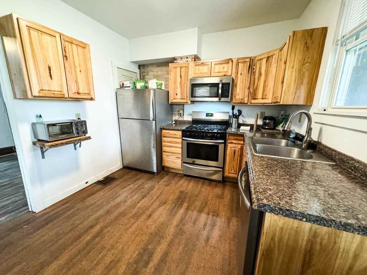 215 Prospect St #1 - Photo 6 of 19