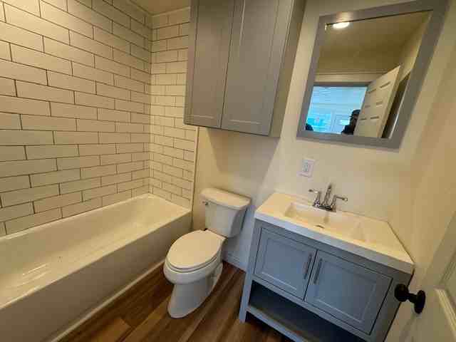 580 Childs Avenue #C - Photo 4 of 7