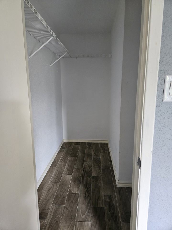 214 Longstreet Rd #4 - Photo 7 of 7