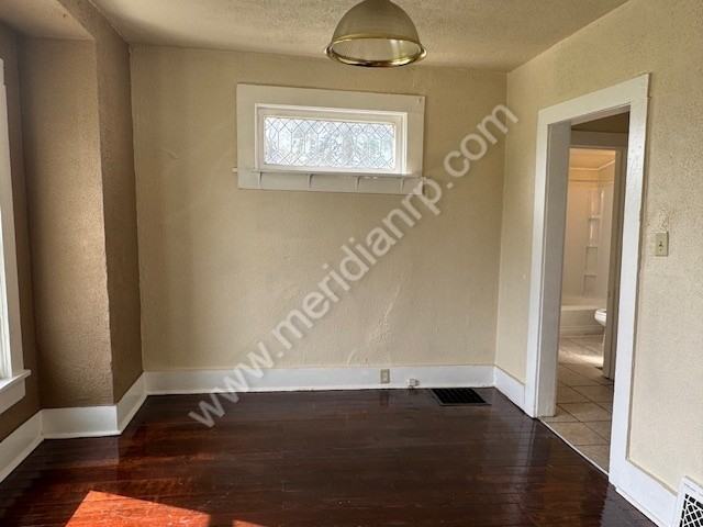 2922 Manford St #1 - Photo 5 of 13