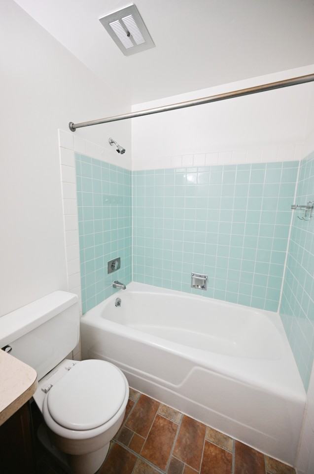 1104 3rd Ave W #5 - Photo 7 of 14