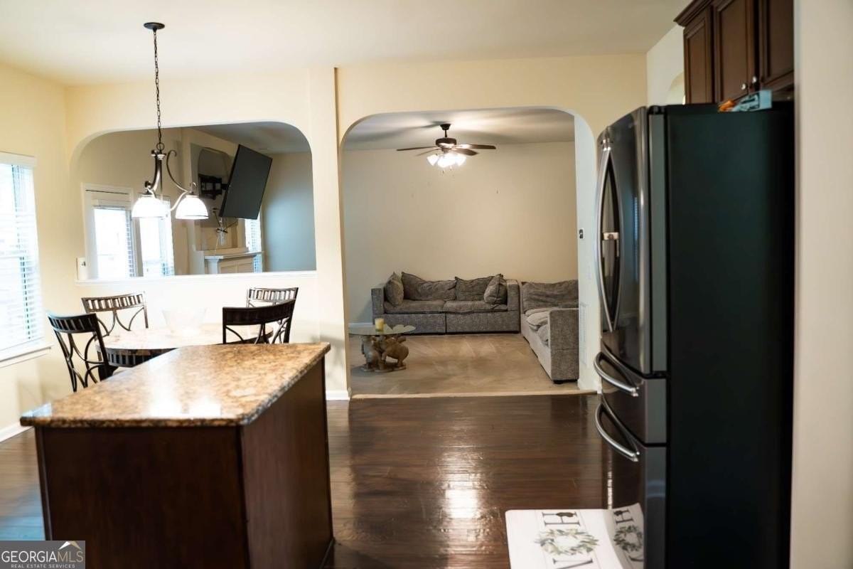 3830 Kittery Pt - Photo 6 of 31