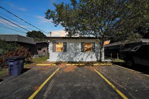 featured image of 406 Nw 7th Ct #3