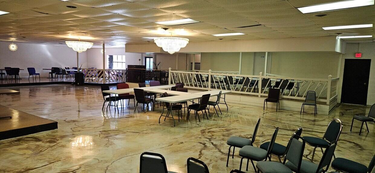 302 W Colonial Trail Hwy #1 - Photo 4 of 10