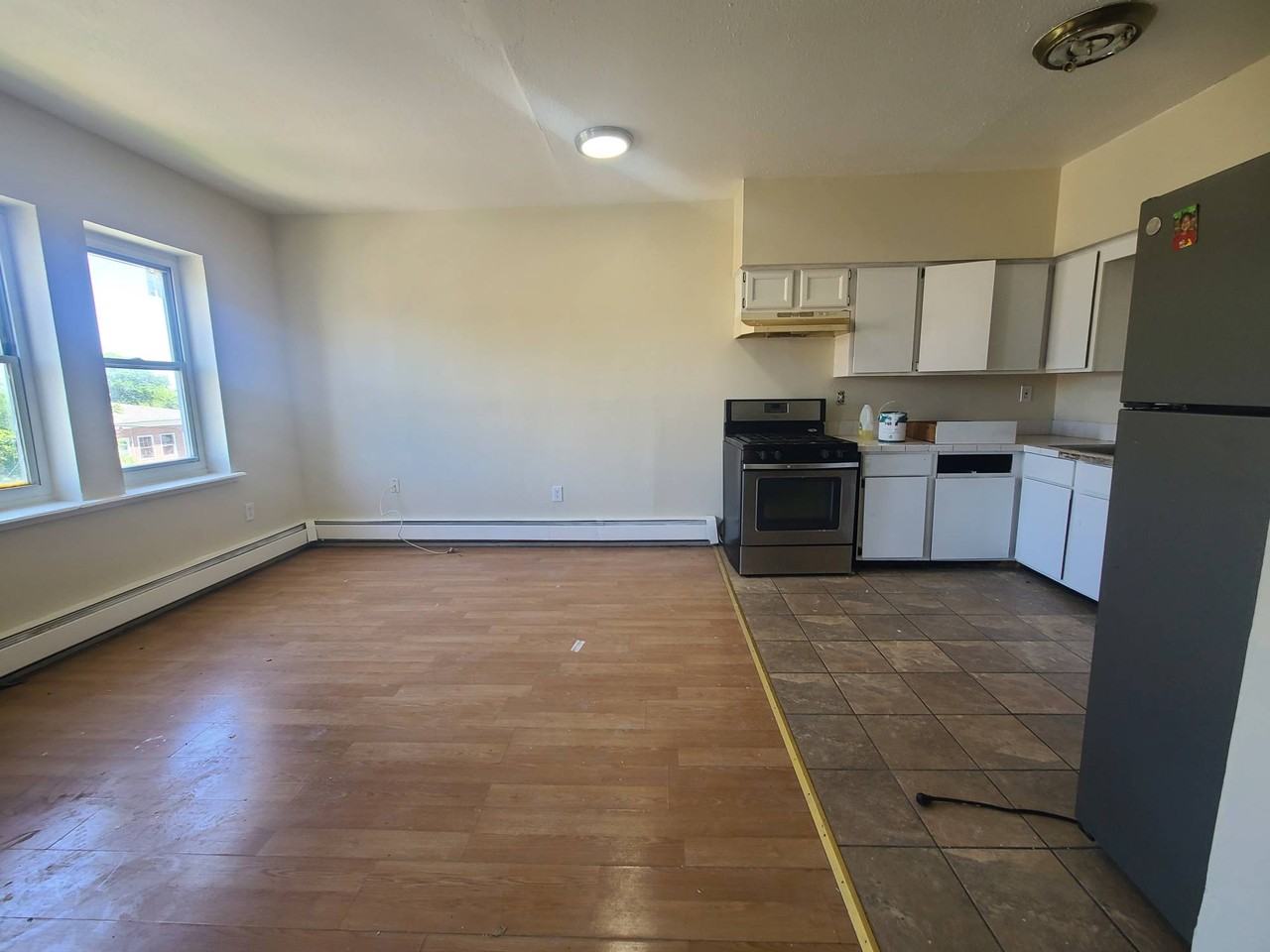 4143 Nelson St #6 - Photo 4 of 6