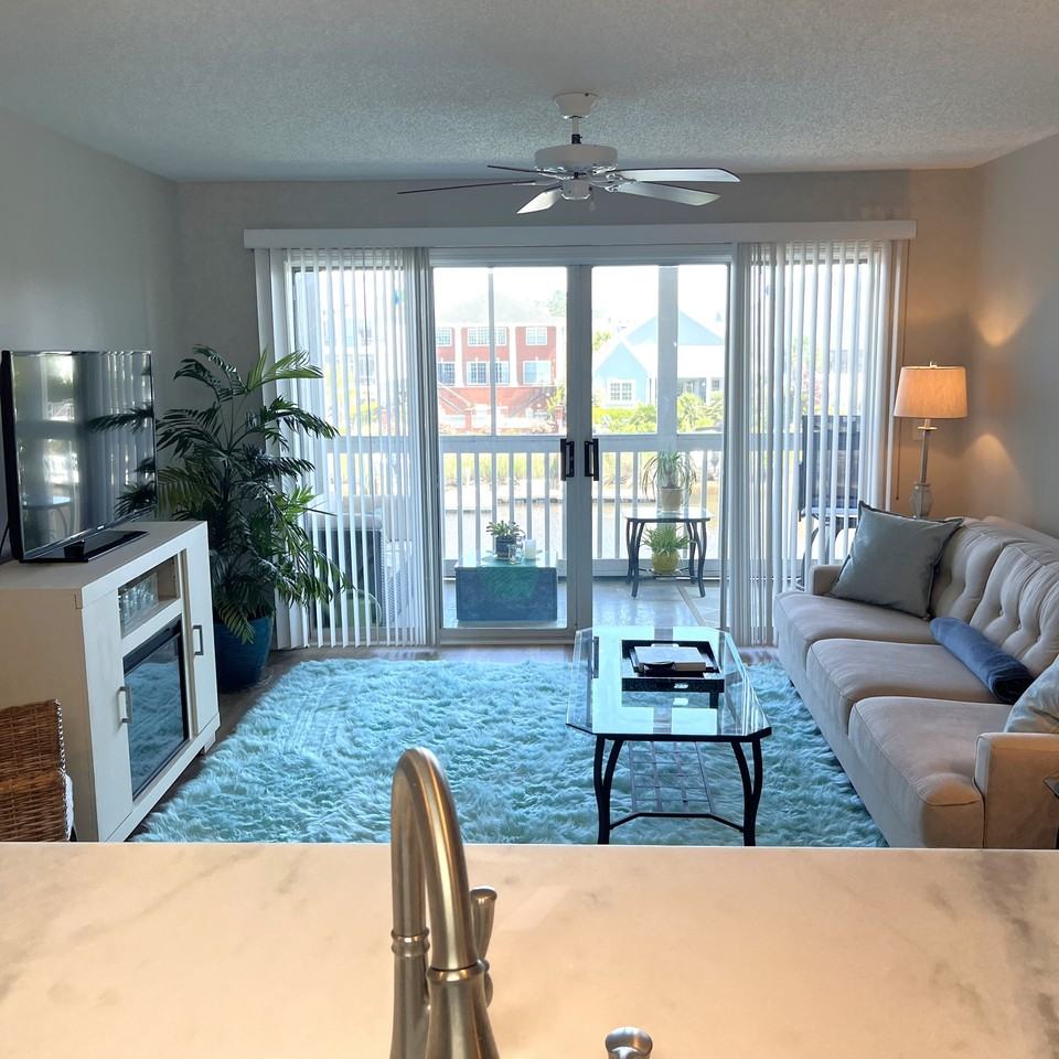 4530 4530 North Plantation Harbour DriveUnit A10 #A10 - Photo 3 of 26