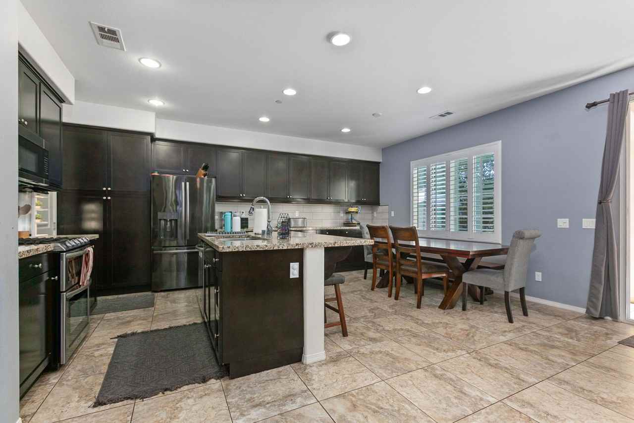 360 Calle Vela #1 - Photo 6 of 50