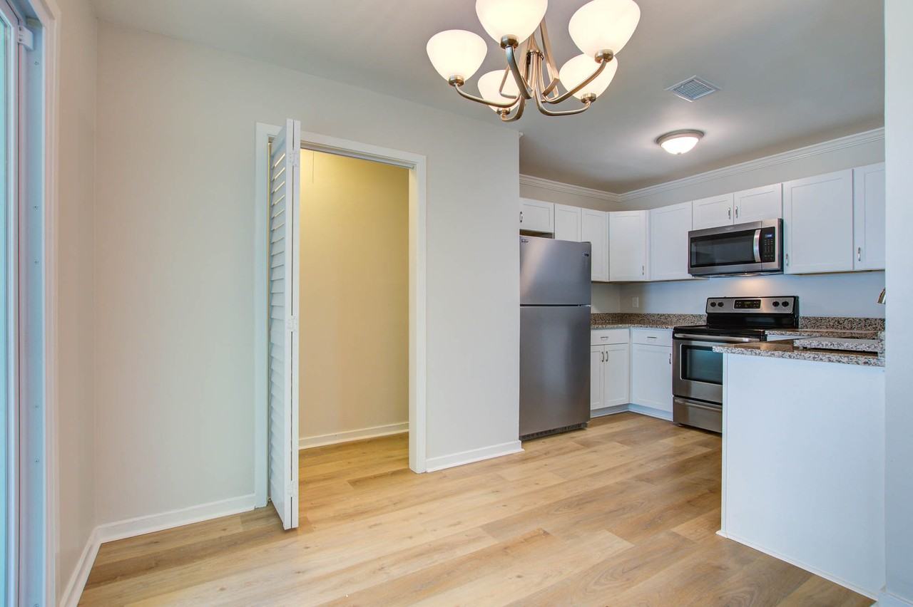 6211 Rolling Fork Road #1 - Photo 5 of 23