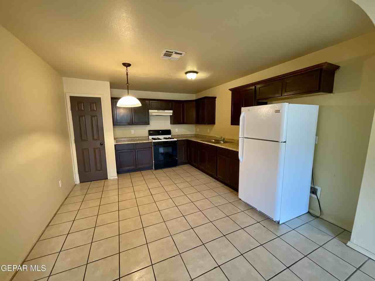 5724 Ybarra Court - Photo 4 of 9