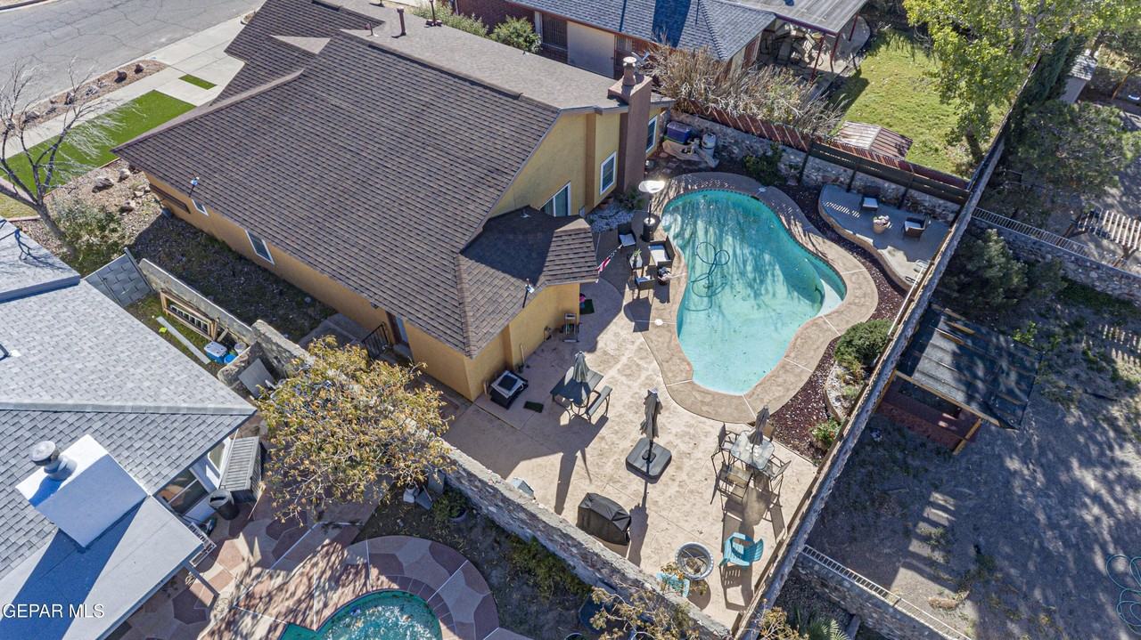 1123 Night Hawk Drive - Photo 6 of 40