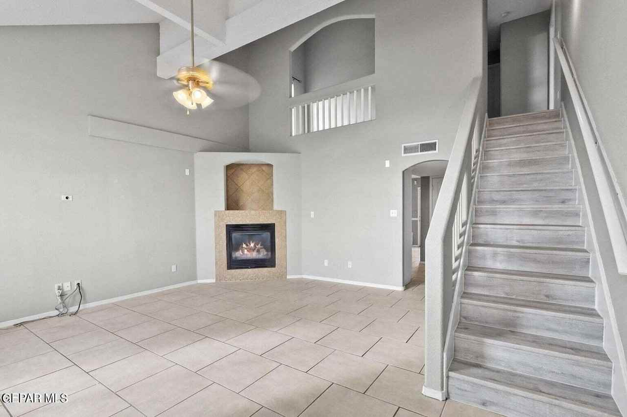 653 Pete Payan Dr - Photo 2 of 27