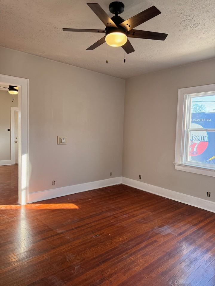 1558 Shelby Street #2 - Photo 5 of 10