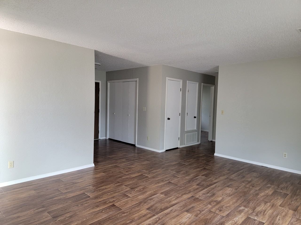 2015 Martin Avenue #1 - Photo 3 of 11