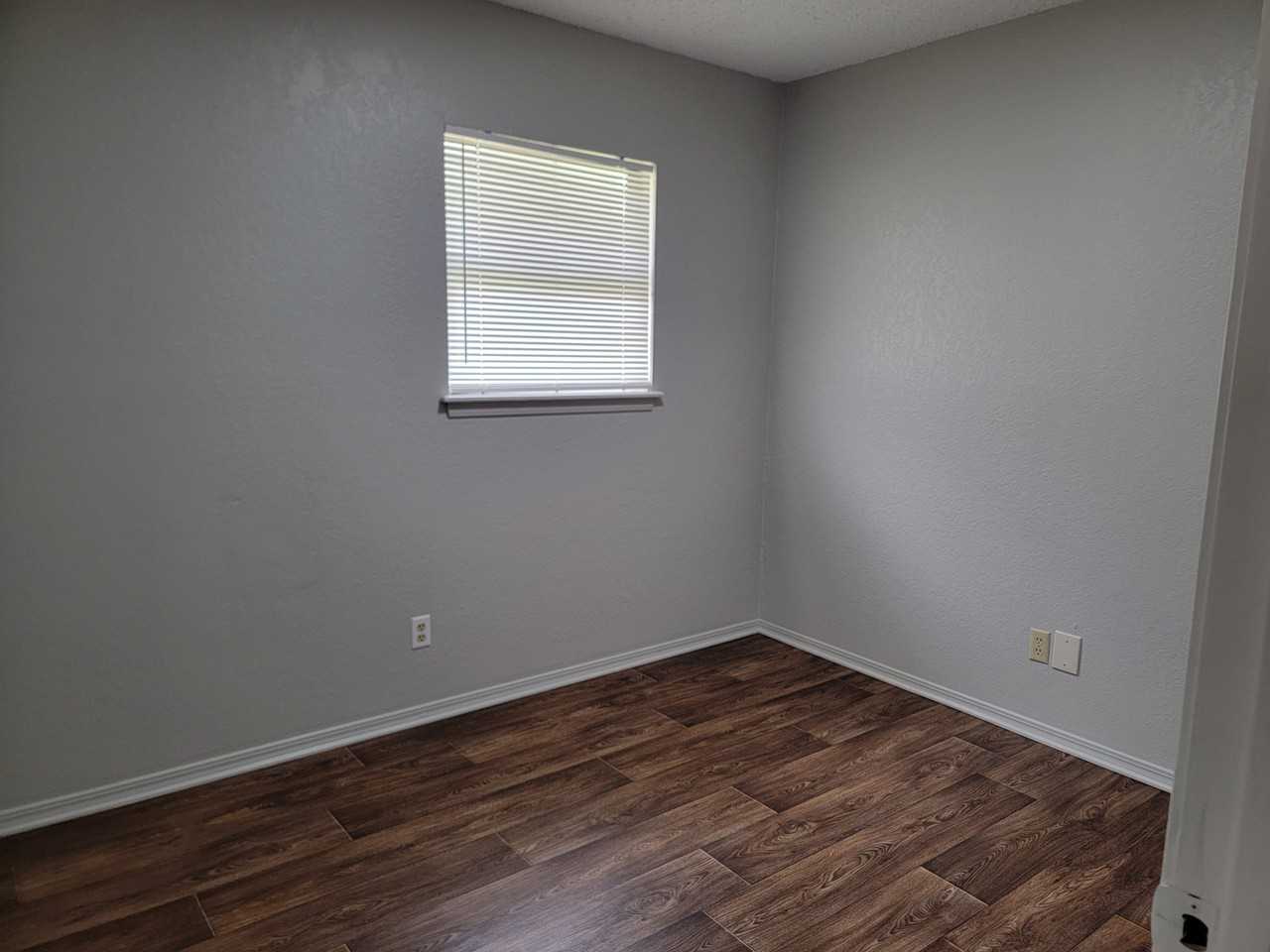 2015 Martin Avenue #1 - Photo 7 of 11