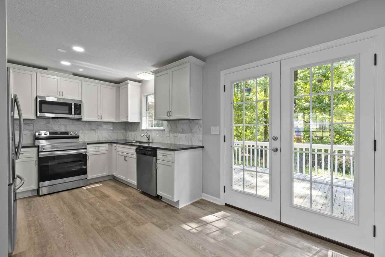 814 N Gay St #1 - Photo 2 of 19