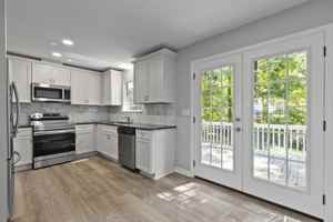 featured image of 814 N Gay St #1