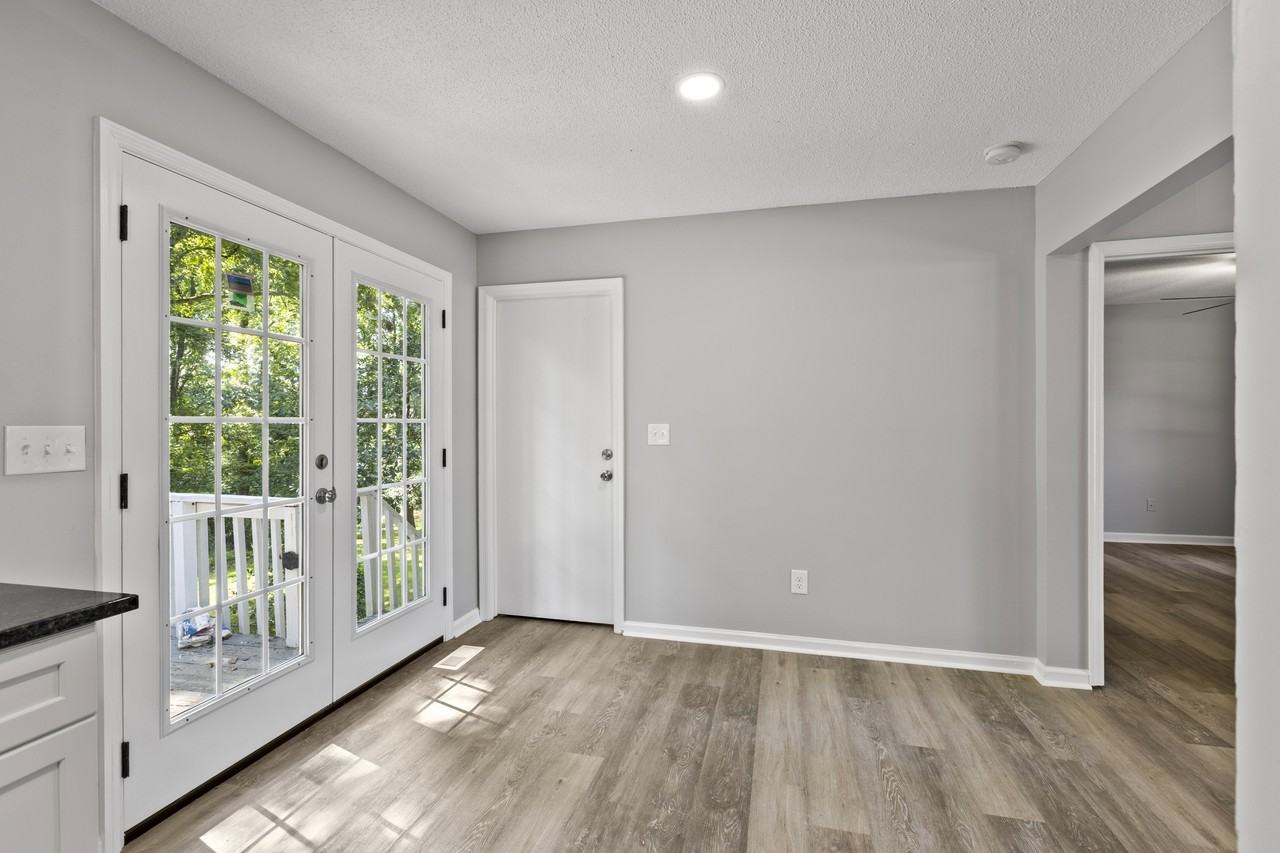 814 N Gay St #1 - Photo 7 of 18