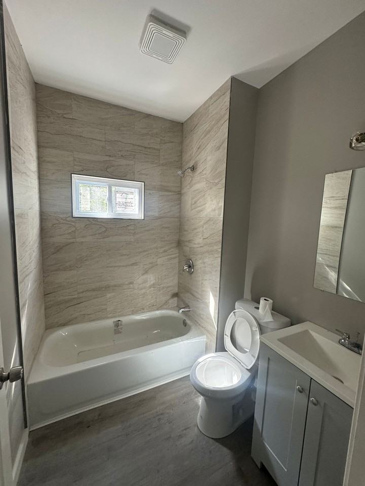 104 104 Hatch Street - 102 Hatch st #102 - Photo 3 of 4