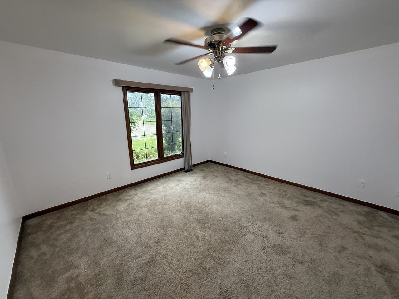 2915 Chippewa Dr #1 - Photo 5 of 20