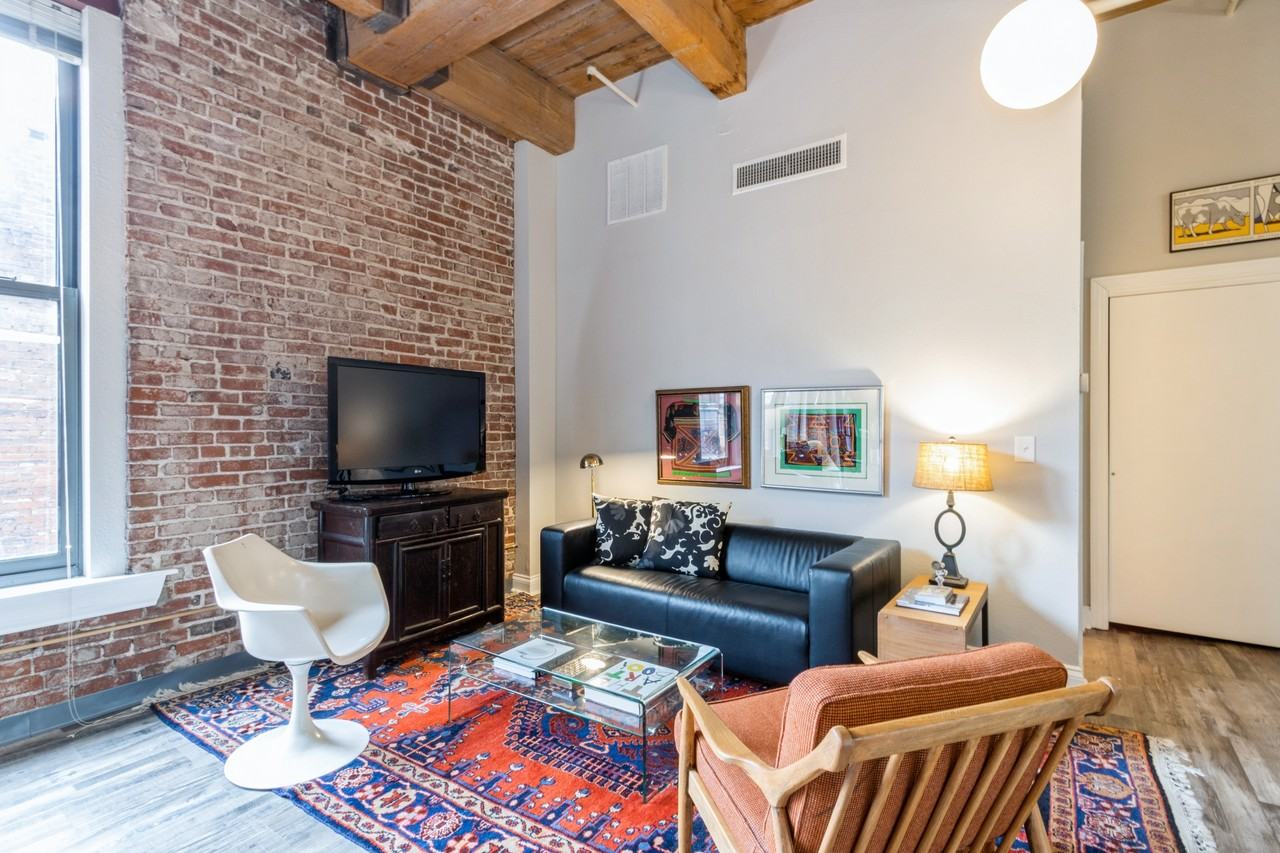 308 West 8th Street #1 - Photo 6 of 37