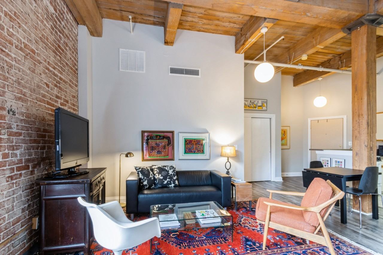 308 West 8th Street #1 - Photo 7 of 37