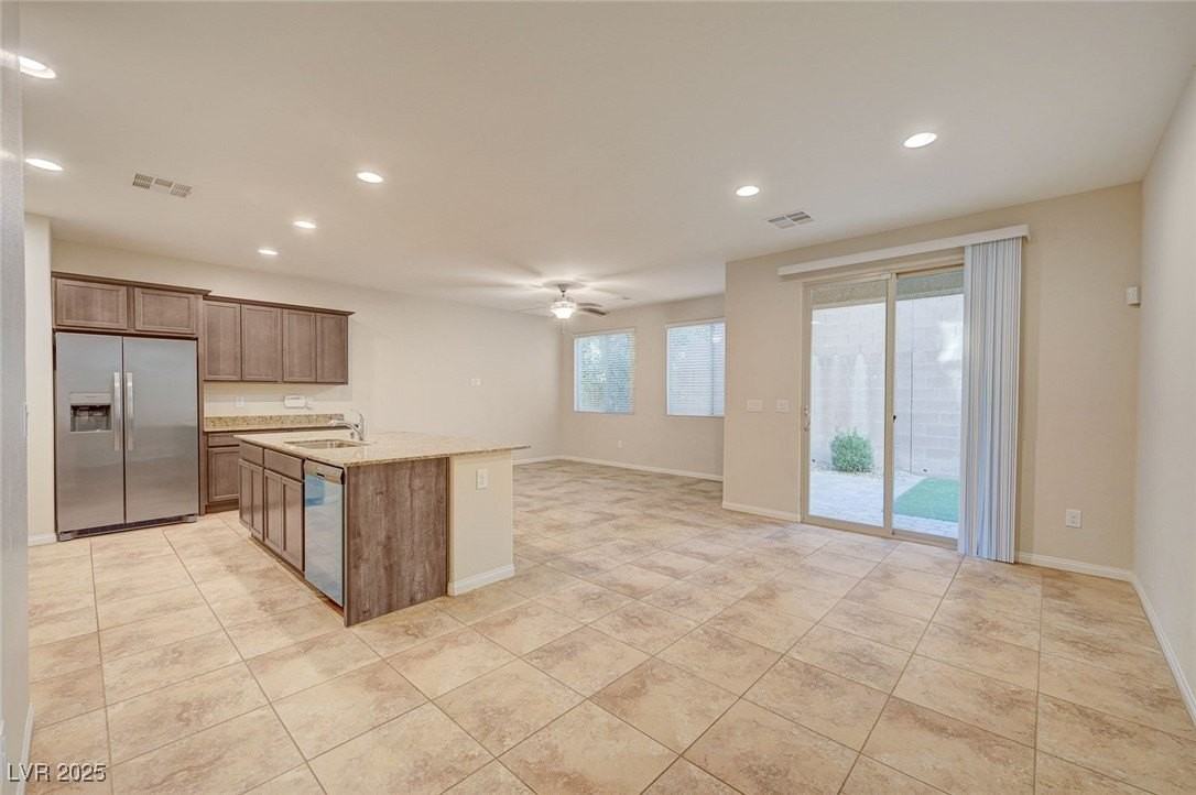 6625 Rocky Reef Street - Photo 7 of 50