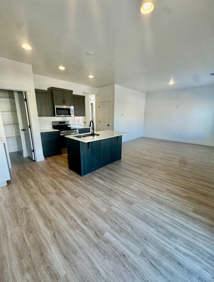 5649 S Aaron Ln #1 - Photo 3 of 20