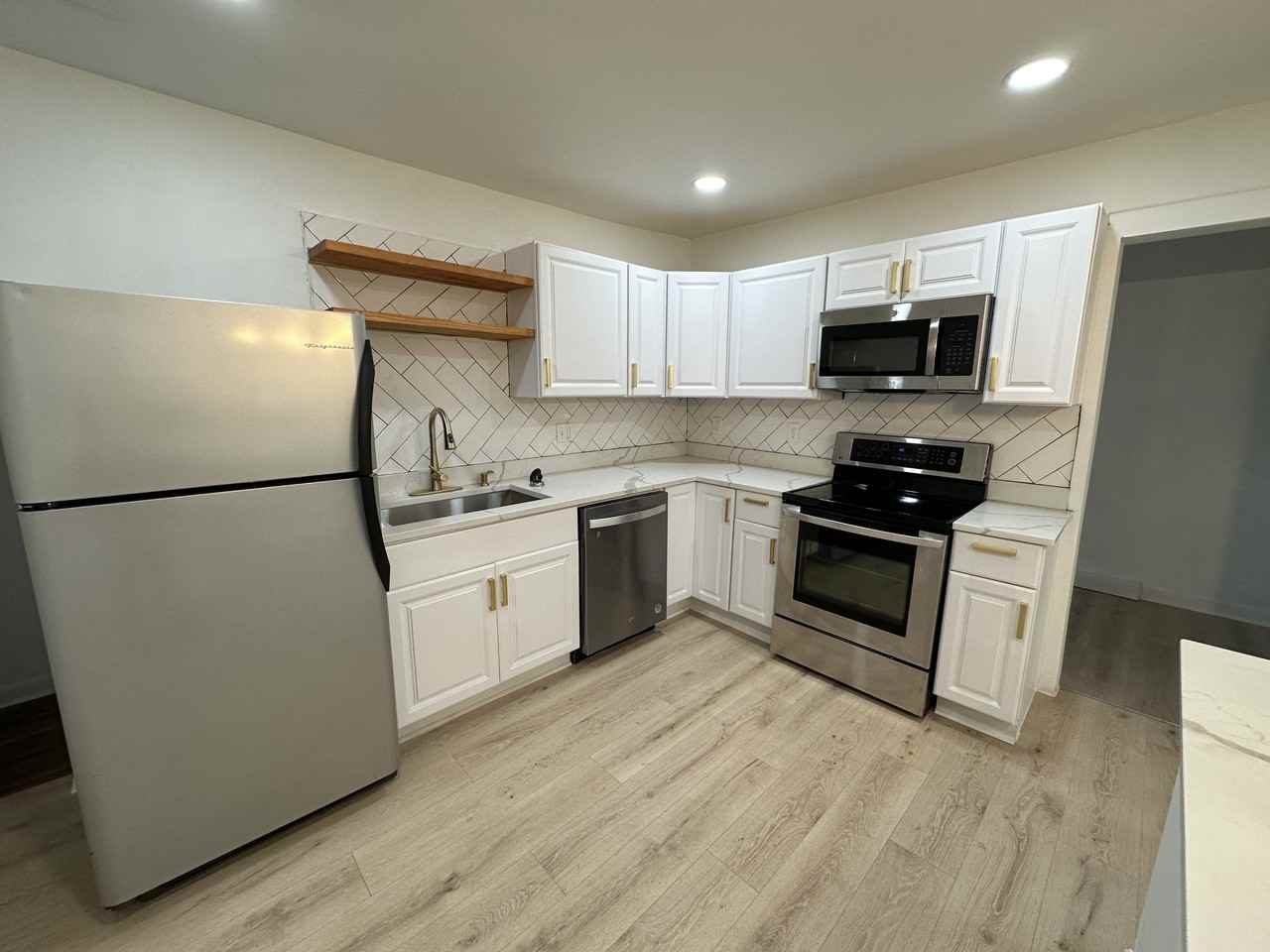 519 Elgin Street #1 - Photo 6 of 20