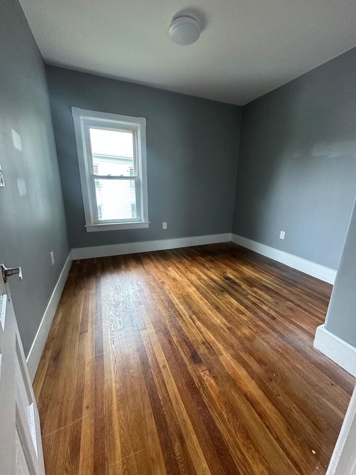 41 Eastern Ave #2 - Photo 3 of 11