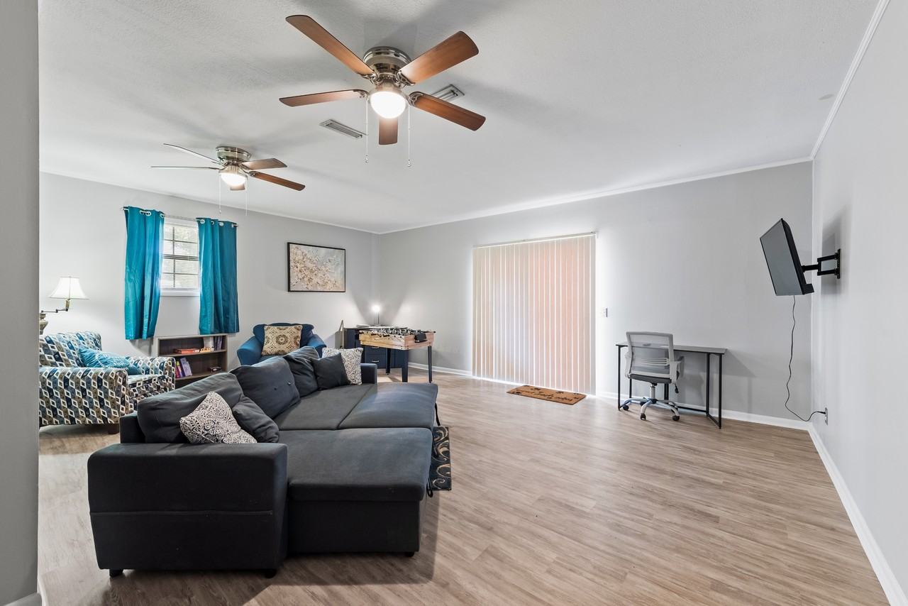 304 Melborne Drive #1 - Photo 6 of 30