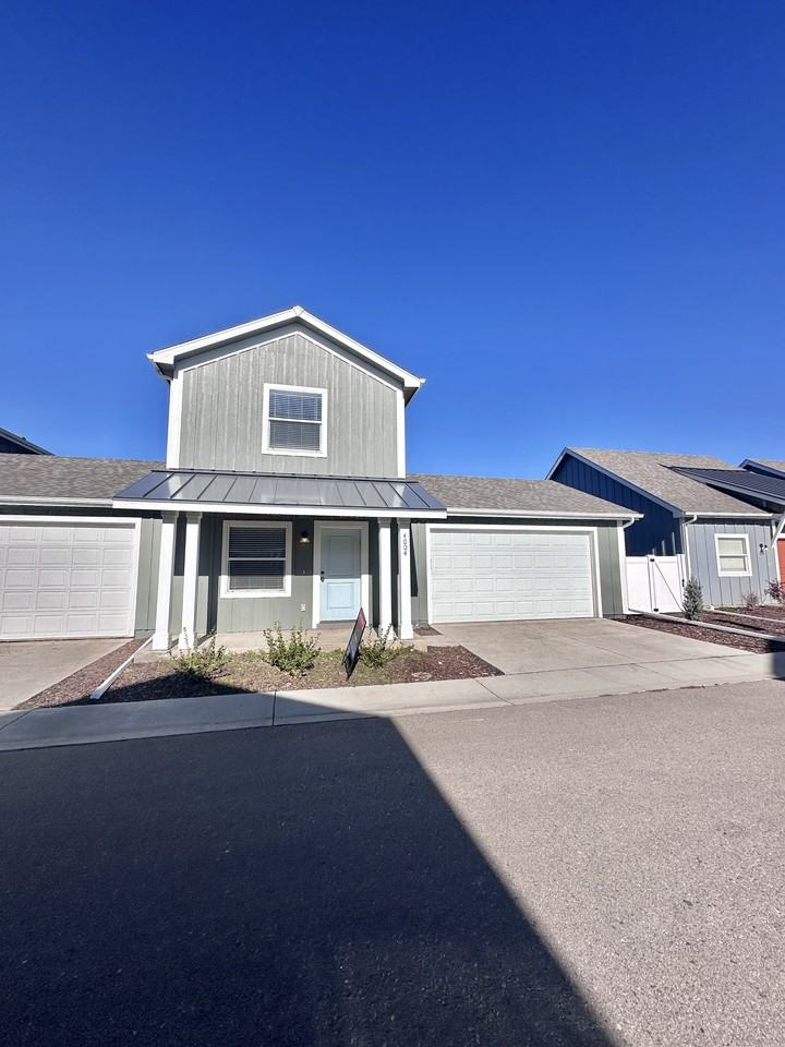 4004 Blue Pine Ln #1 - Photo 2 of 21