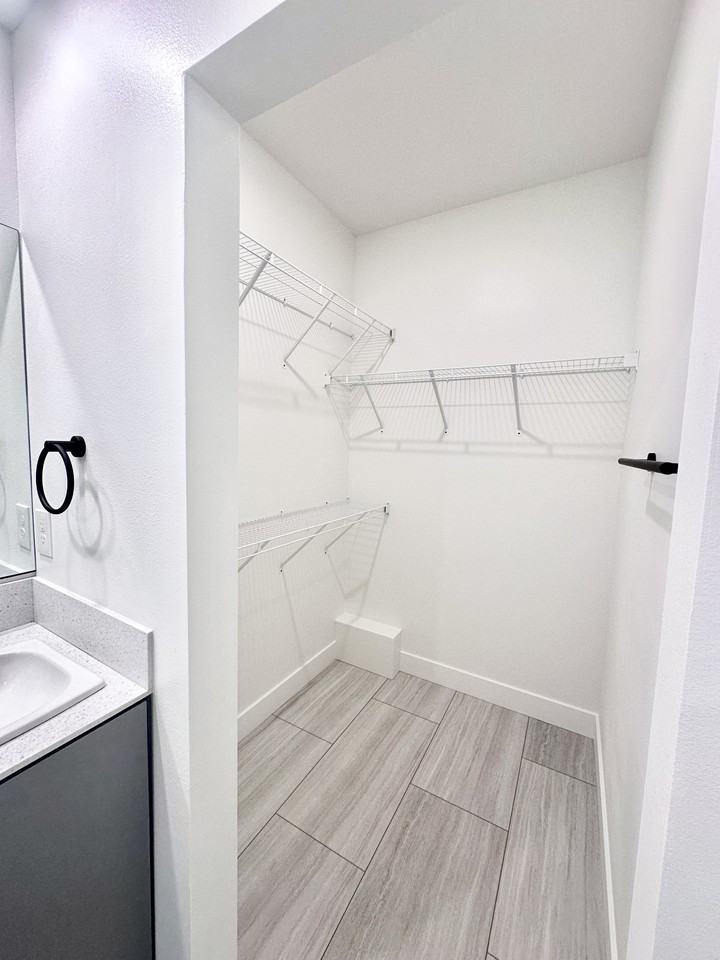 4004 Blue Pine Ln #1 - Photo 5 of 21