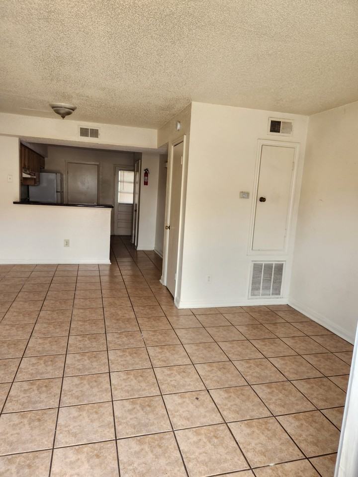 721 Hinyub Street #D - Photo 2 of 3