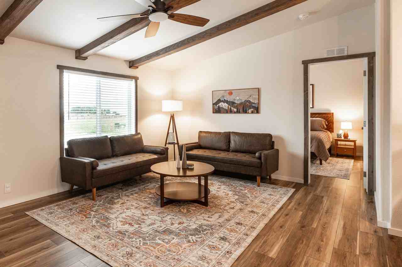 188 Walleye Rd - Photo 6 of 34