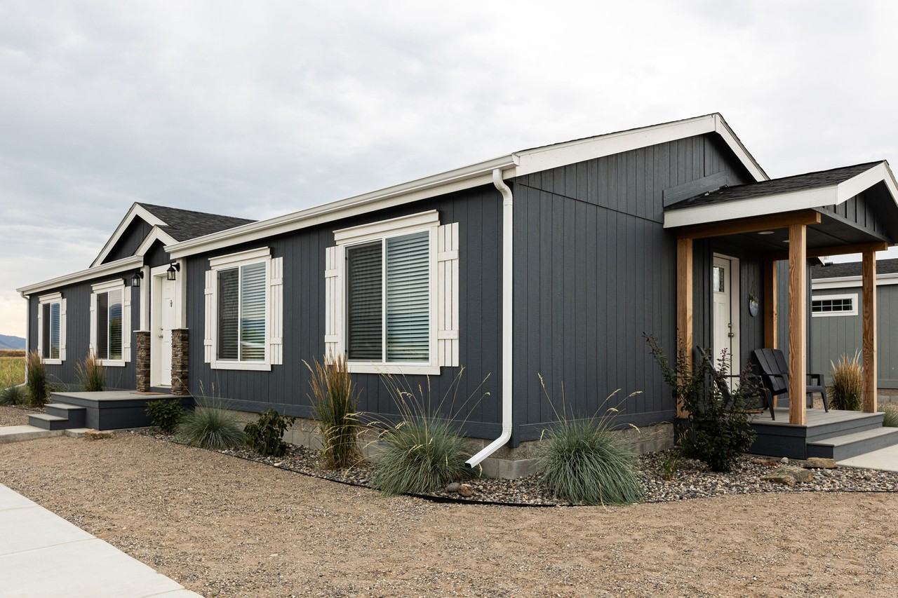 188 Walleye Rd - Photo 7 of 34