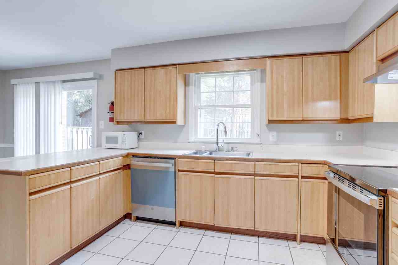 4685 Forestdale Drive #1 - Photo 3 of 32