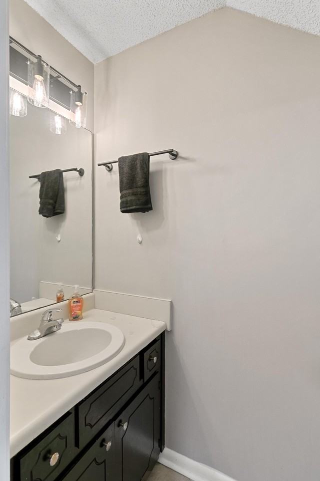 115 Candlebrook Dr #1 - Photo 2 of 23