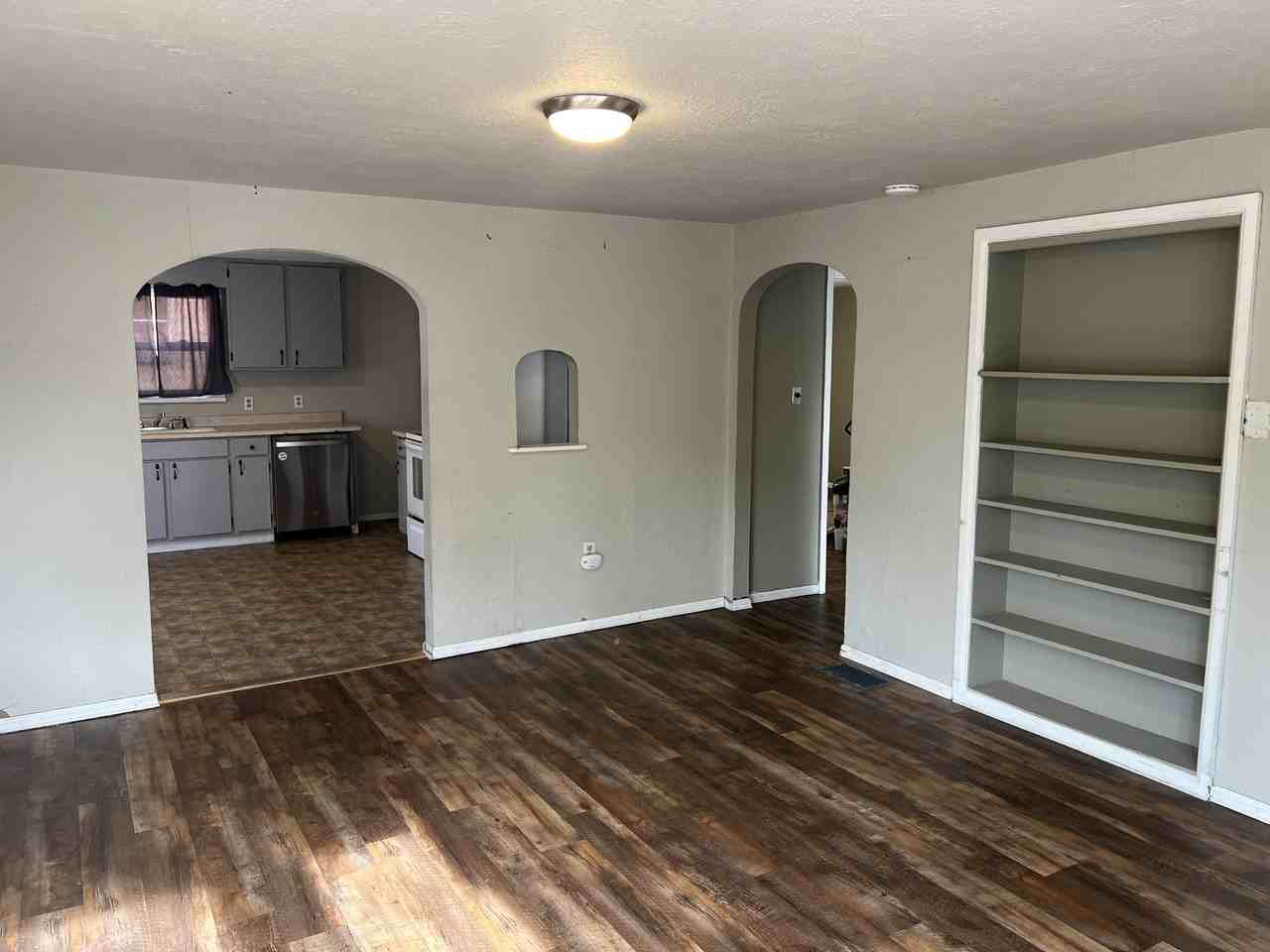 347 Hill Avenue #1 - Photo 7 of 20