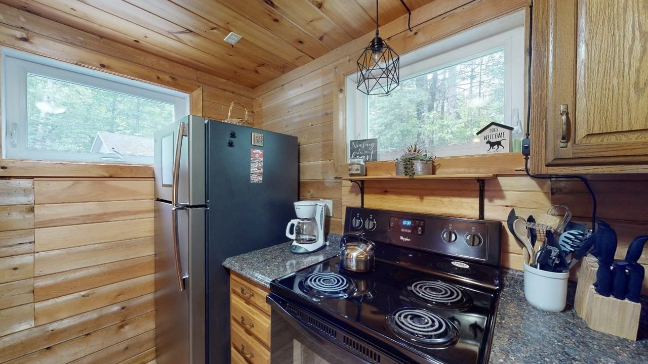 4 Sunset Ave #1 - Photo 5 of 10