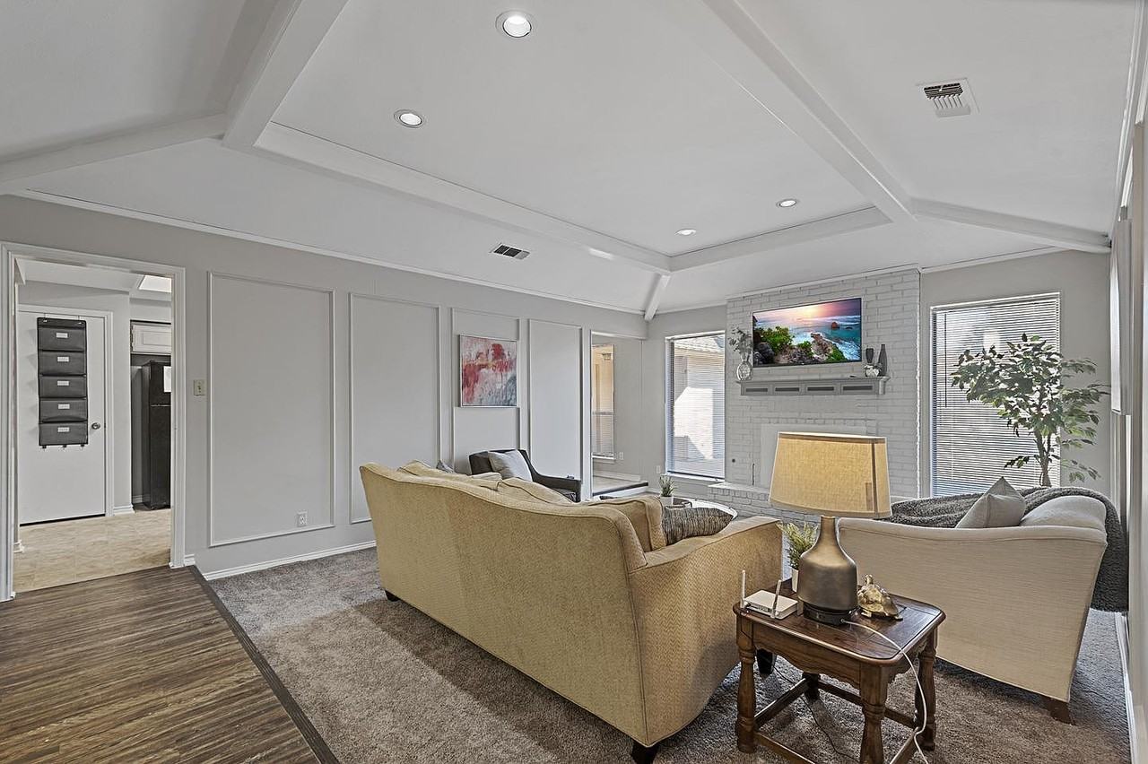 Colosseum Way - Photo 5 of 10