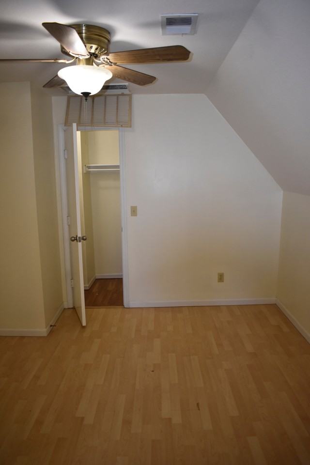 526 East Park Street #4 - Photo 5 of 17