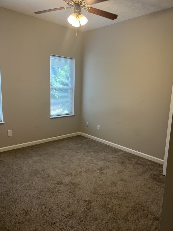 240 Holly Pines Drive #240 - Photo 5 of 11