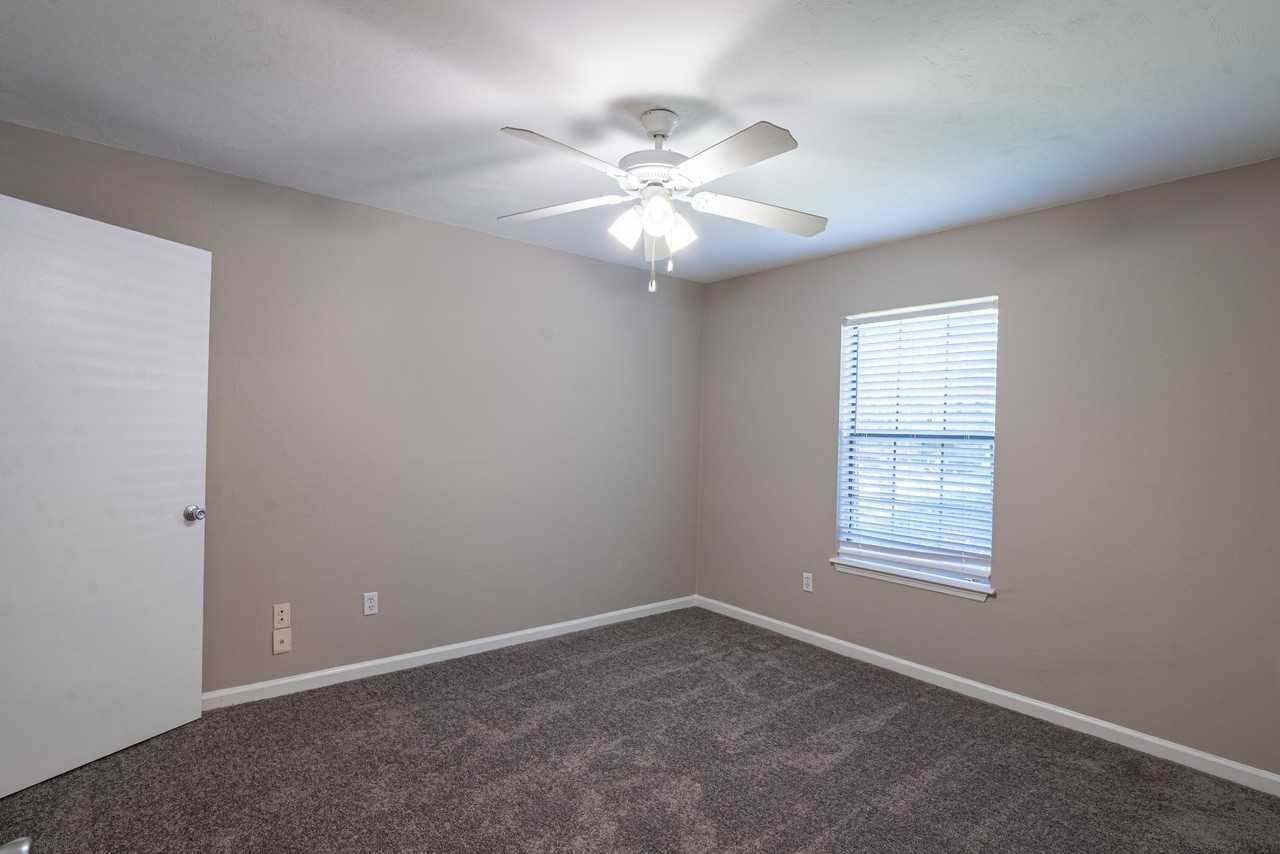 3210 Tanger Court #3210C - Photo 4 of 17