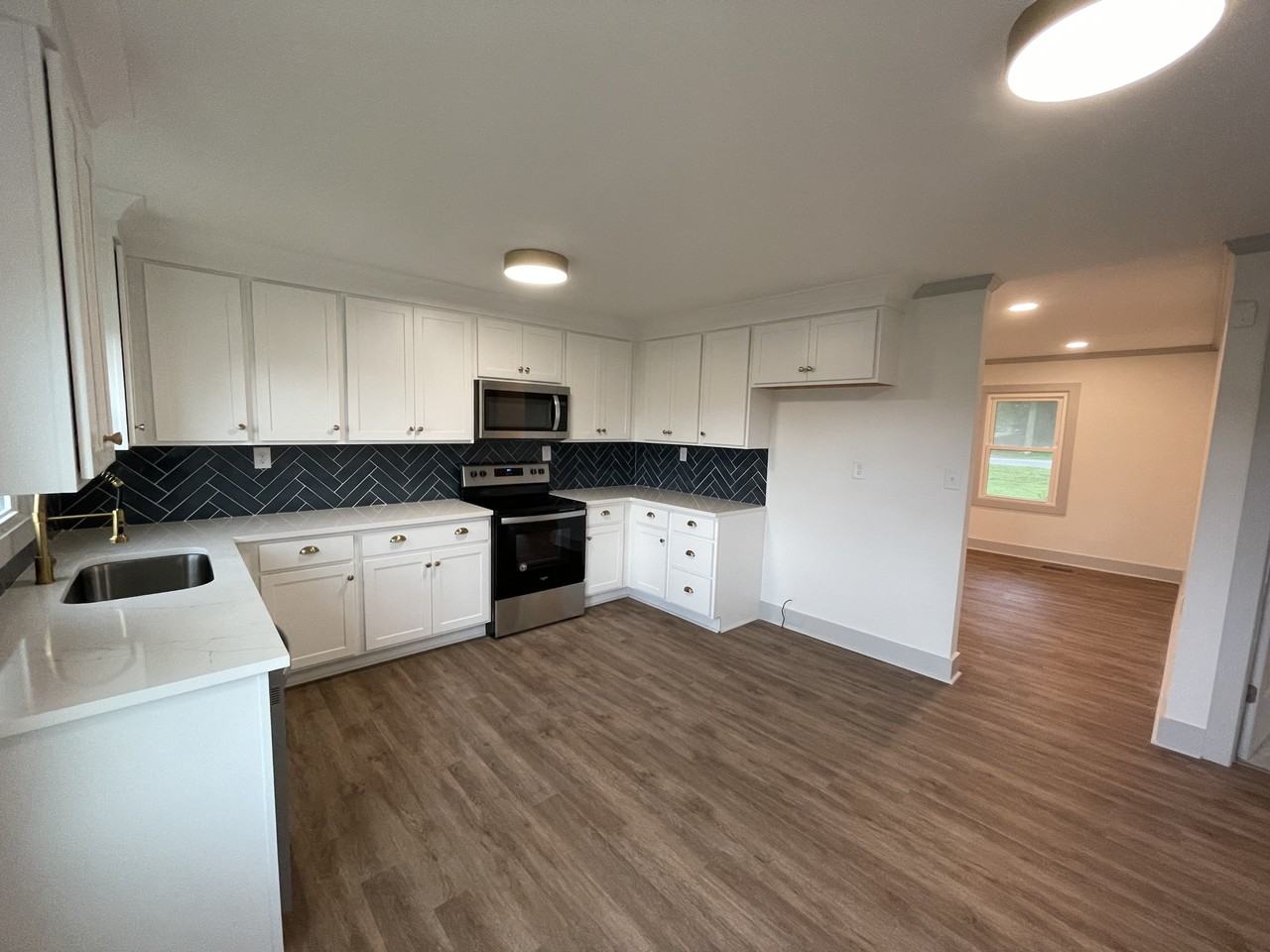 110 Rodeo Drive #1 - Photo 3 of 16