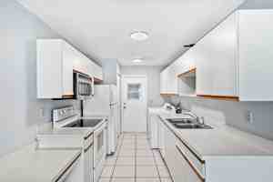 featured image of 523 Winter Terrace #1