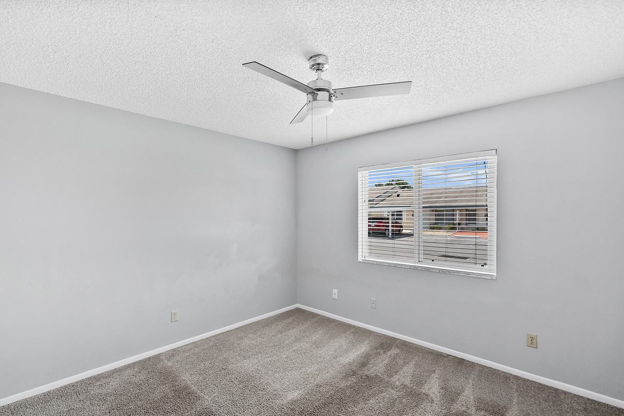 523 Winter Ter #1 - Photo 7 of 18