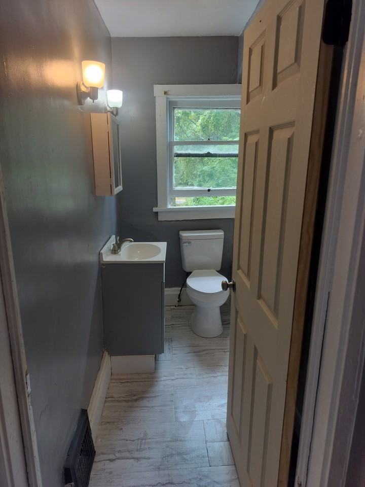 138 Harrison Avenue #138 - Photo 3 of 10