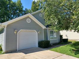 featured image of 5053 Huntclub Chase #1