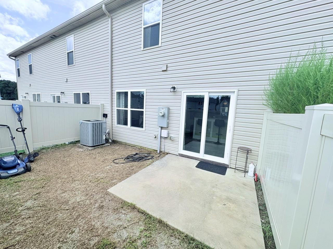 456 Sullivan Loop Rd #1 - Photo 4 of 32