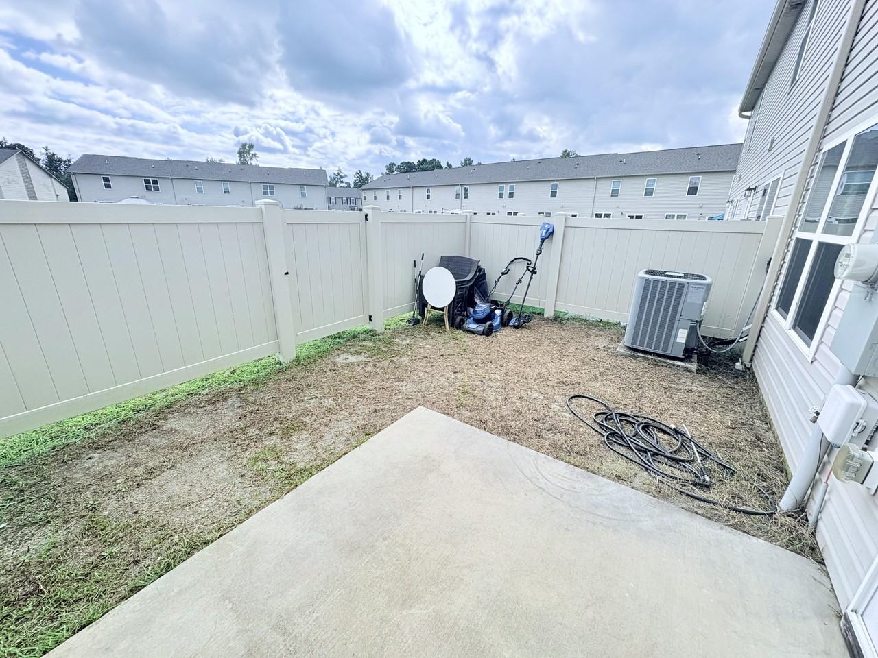 456 Sullivan Loop Rd #1 - Photo 5 of 32